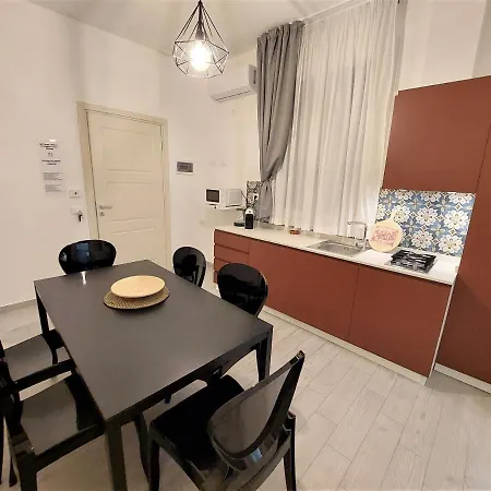 Leone Appartement *